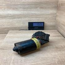 0390241095   Wiper motor Audi 100 200 5000 C3