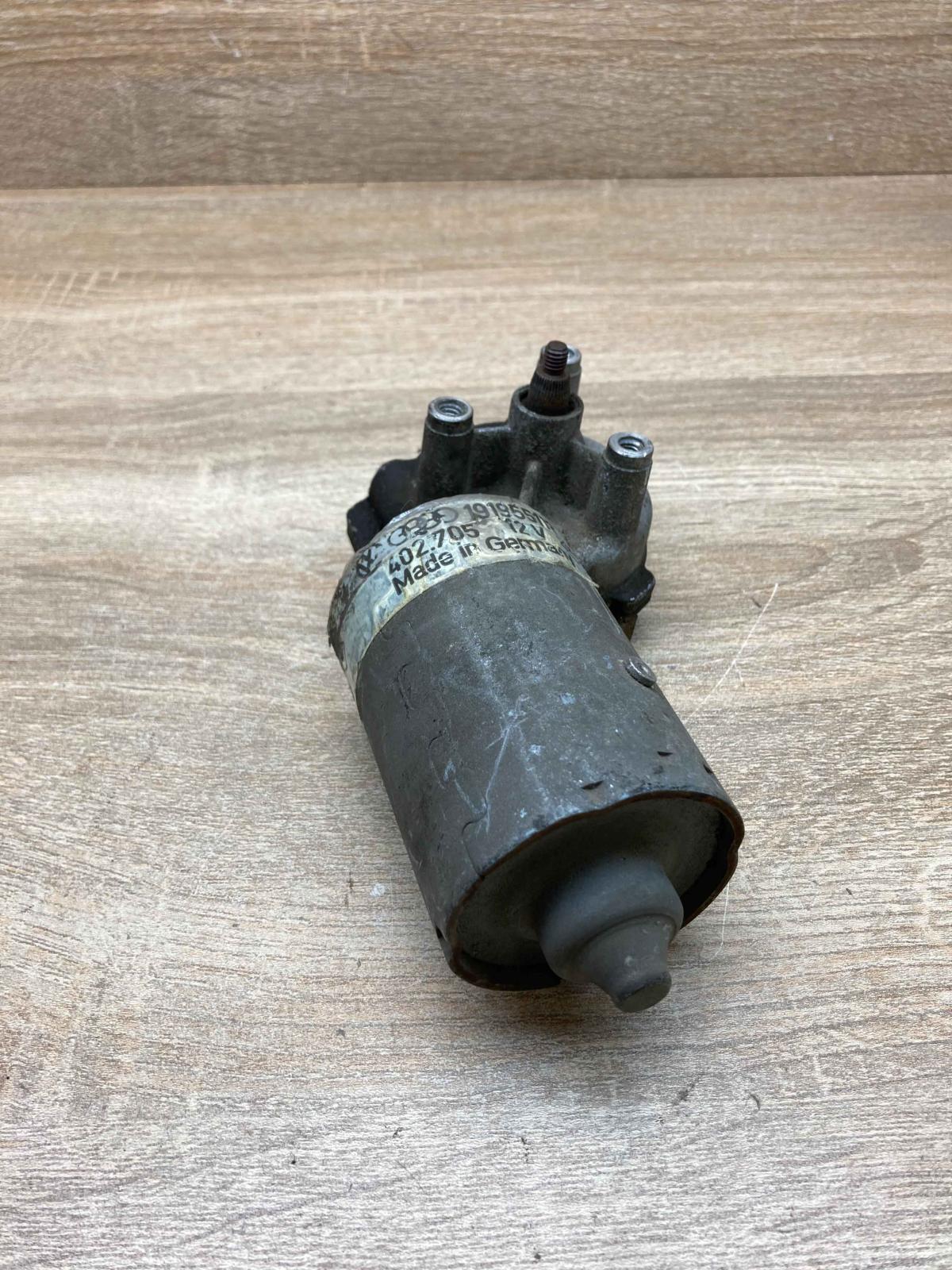 191955113   Wiper motor Volkswagen Golf II