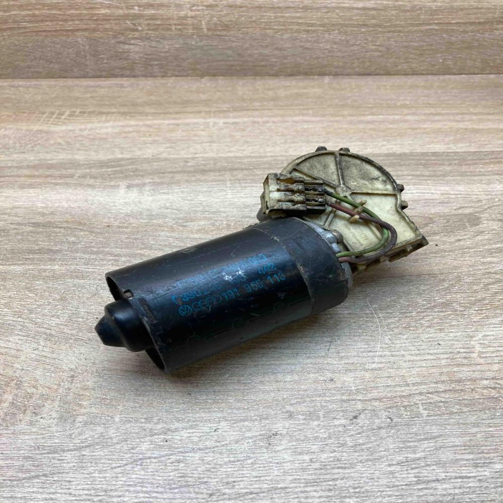 191955113 0390246135  Wiper motor Volkswagen Golf III