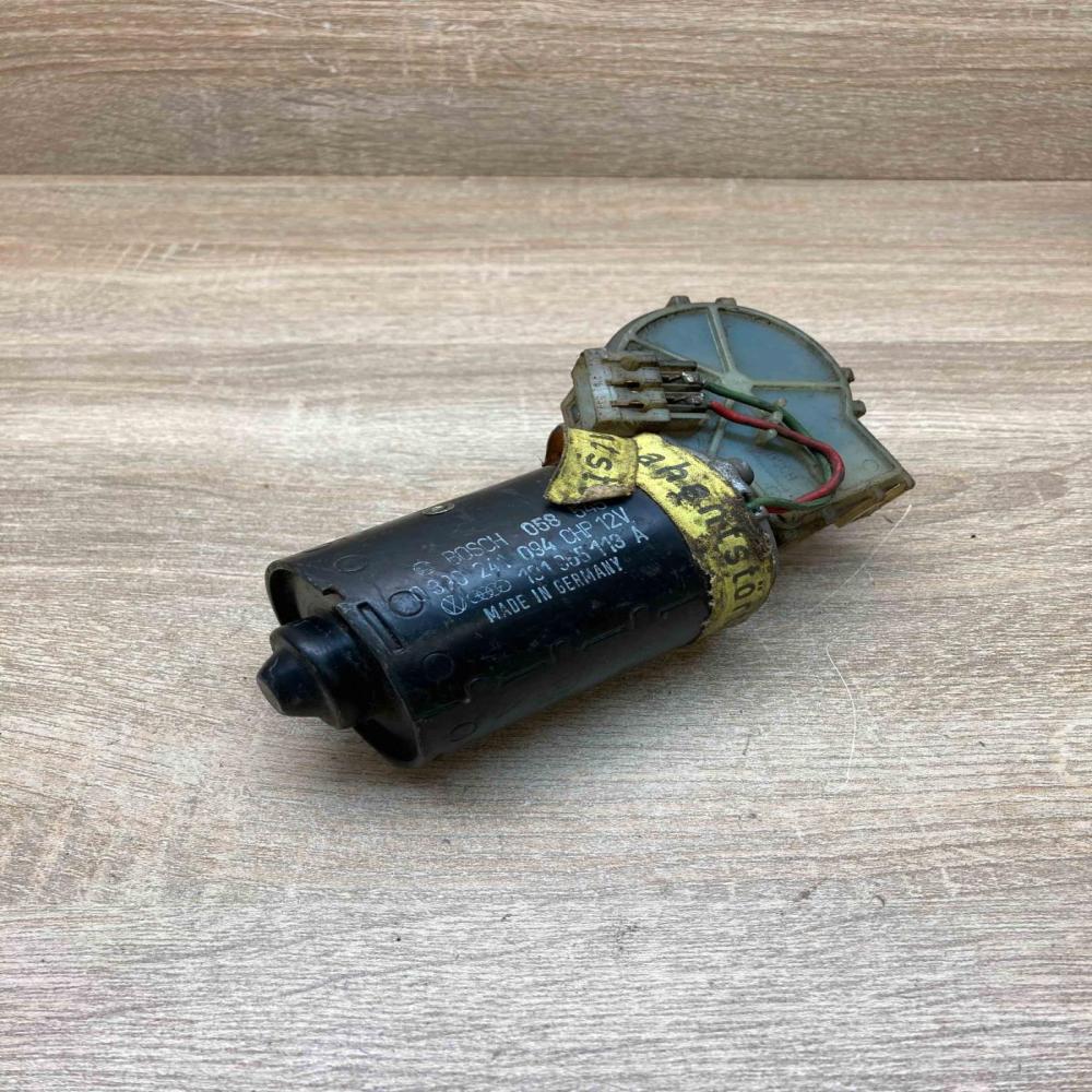 191955113A 0390241094  Wiper motor Volkswagen Golf II
