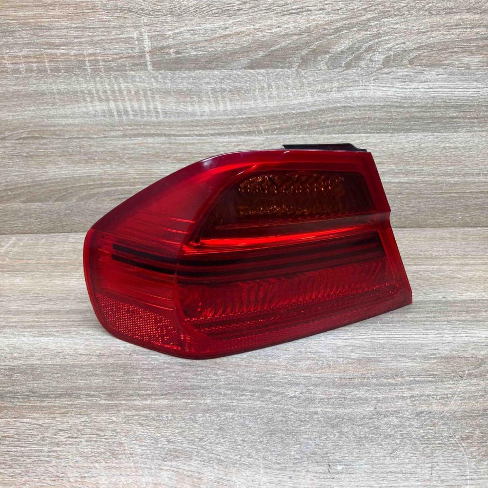 6937457   Tailgate rear/tail lights BMW 3 E90 E91