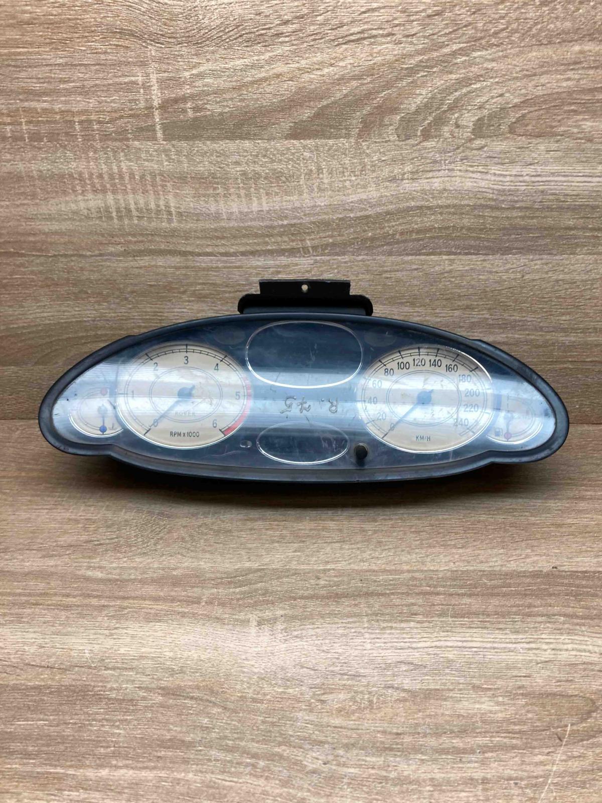 YAC110477 88311272  Speedometer (instrument cluster) Rover 75