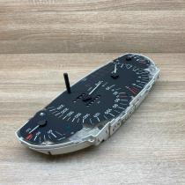 90493818   Speedometer (instrument cluster) Opel Omega B2