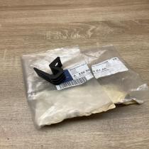 A2205040146 2205040146  Radiator mount bracket Mercedes-Benz S W220