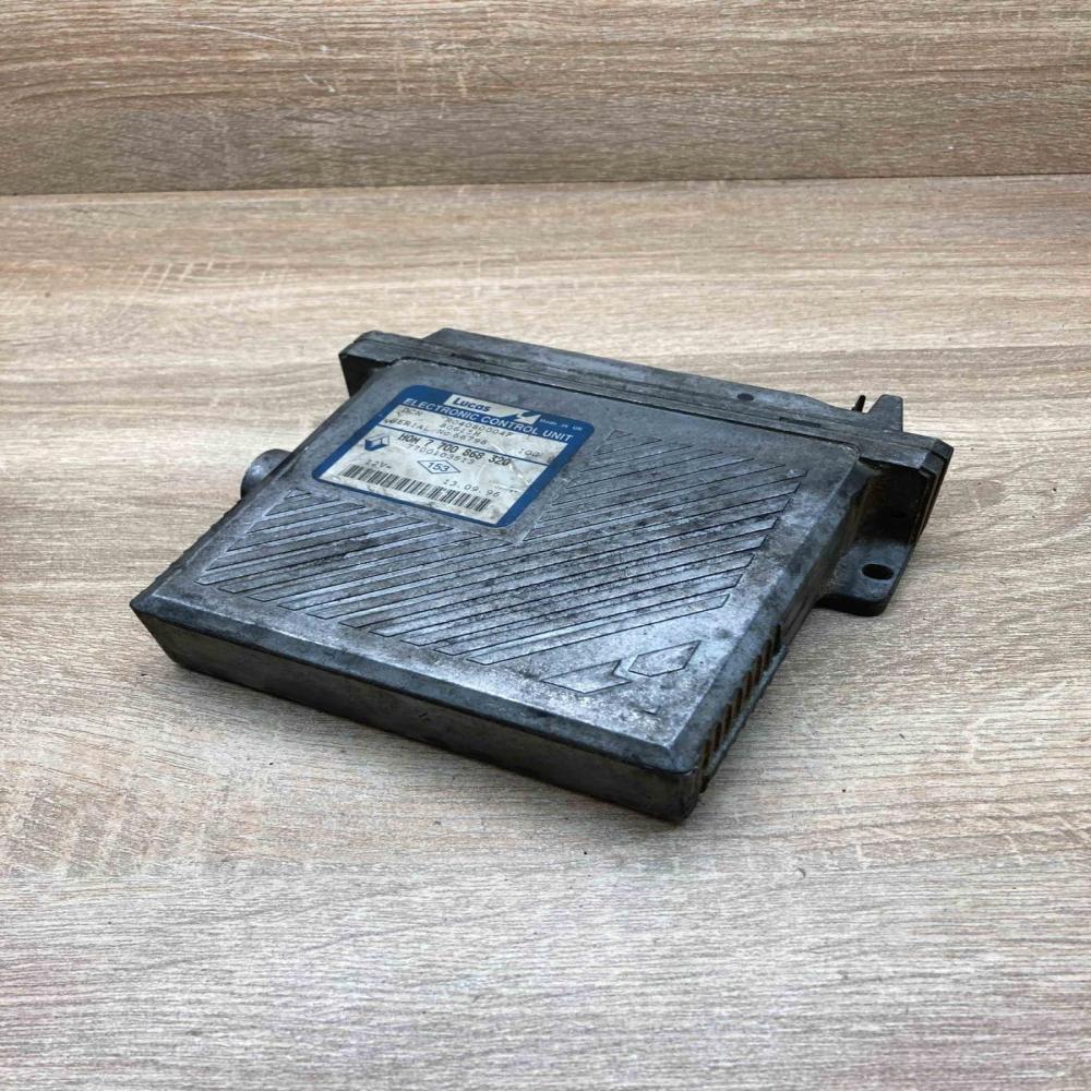 7700868320 R04080004F  Engine control unit/module ECU Renault Megane I