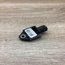 Yaris Crash sensor   Airbag deployment crash/impact sensor Toyota Yaris