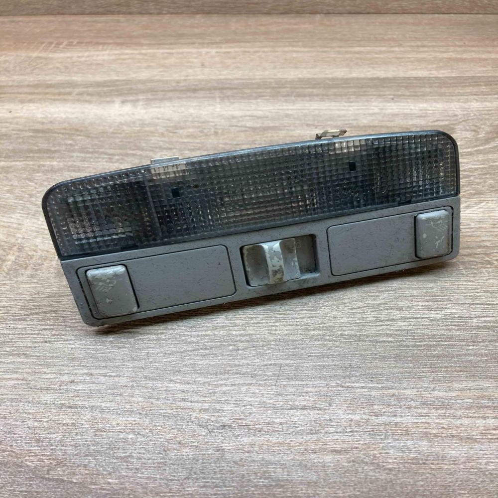 8D0947111   Front seat light Audi A4 S4 B5 8D