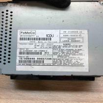 31310071AA 8G9N 18C815 AC  Radio/CD/DVD/GPS head unit Volvo V70