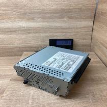 31310071AA 8G9N 18C815 AC  Radio/CD/DVD/GPS head unit Volvo V70