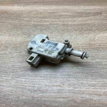 1J5810773 3B0959782  Fuel tank cap lock motor Volkswagen Bora