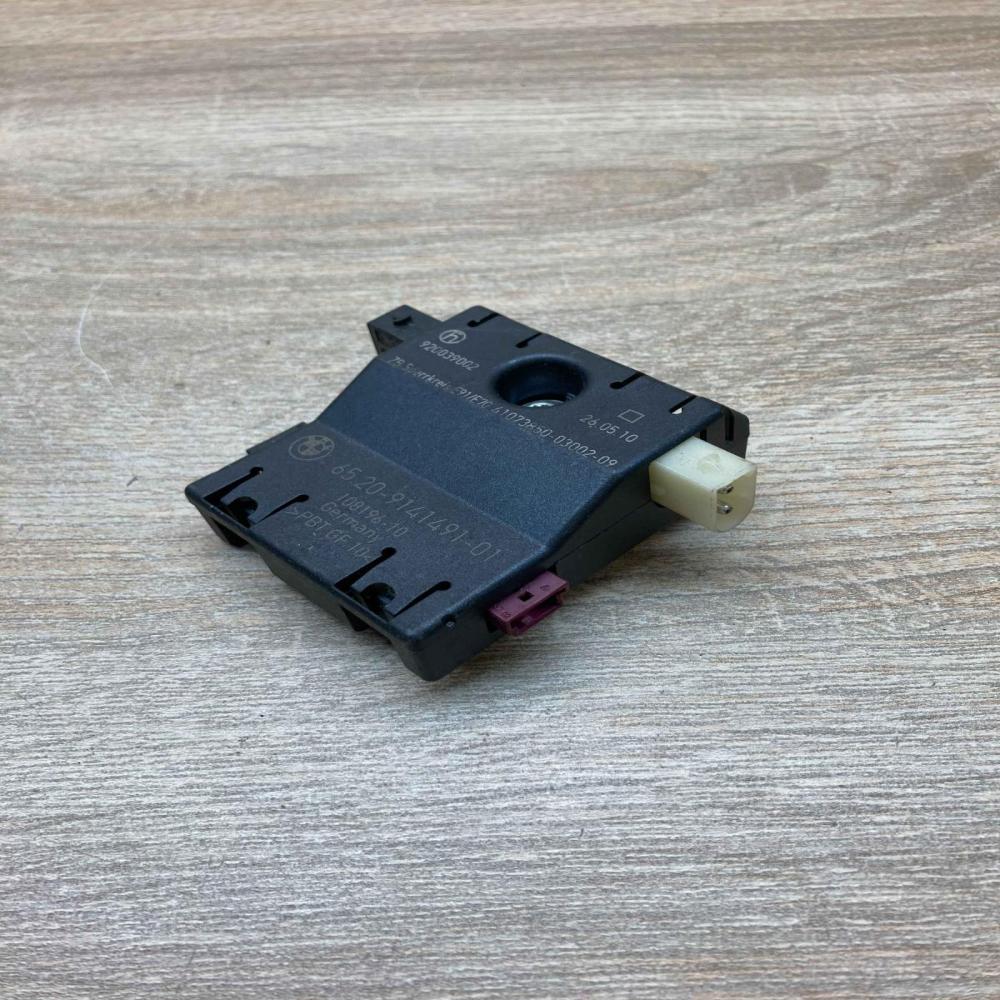 9141491   Aerial antenna amplifier BMW 3 E90 E91