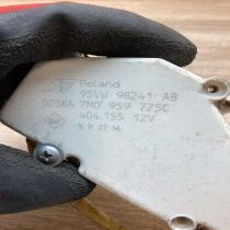 95VW 9B241 AB 7M0959775C  Central locking motor Ford Galaxy