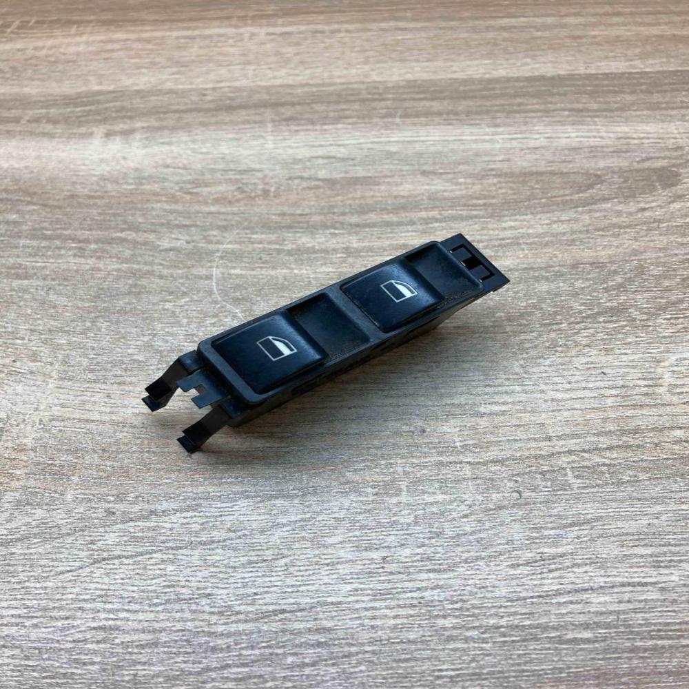 8381514 03120220  Electric window control switch BMW 3 E46