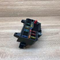 6900583 106887 10  Fuse module BMW 7 E65 E66
