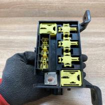 0K53A 67 BX1   Fuse module KIA Sorento