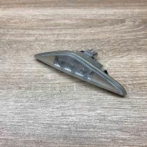 6920732  RH Front fender indicator light BMW 3 E46