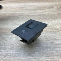 7L6963563   Seat heating switch Volkswagen Touareg I