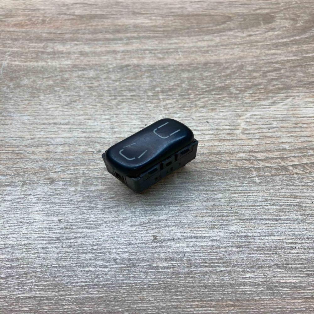 0046 1 1826   Electric window control switch Mercedes-Benz Vito Viano W638