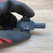 4H0955557   Airbag deployment crash/impact sensor Audi A7 S7 4G