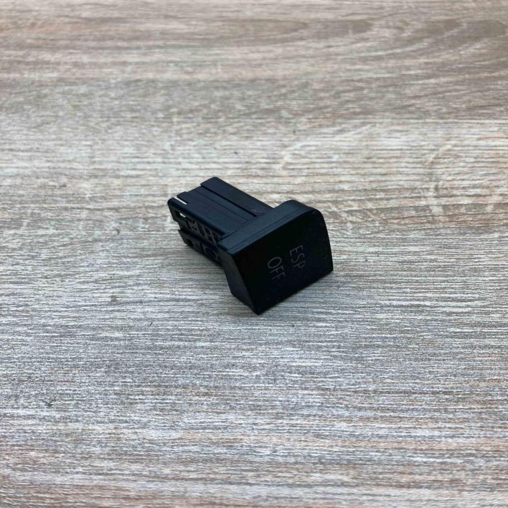3C0927117C   ESP (stability program) switch Volkswagen PASSAT B6