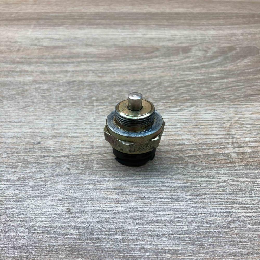 79836   Sensor Mercedes-Benz E W211