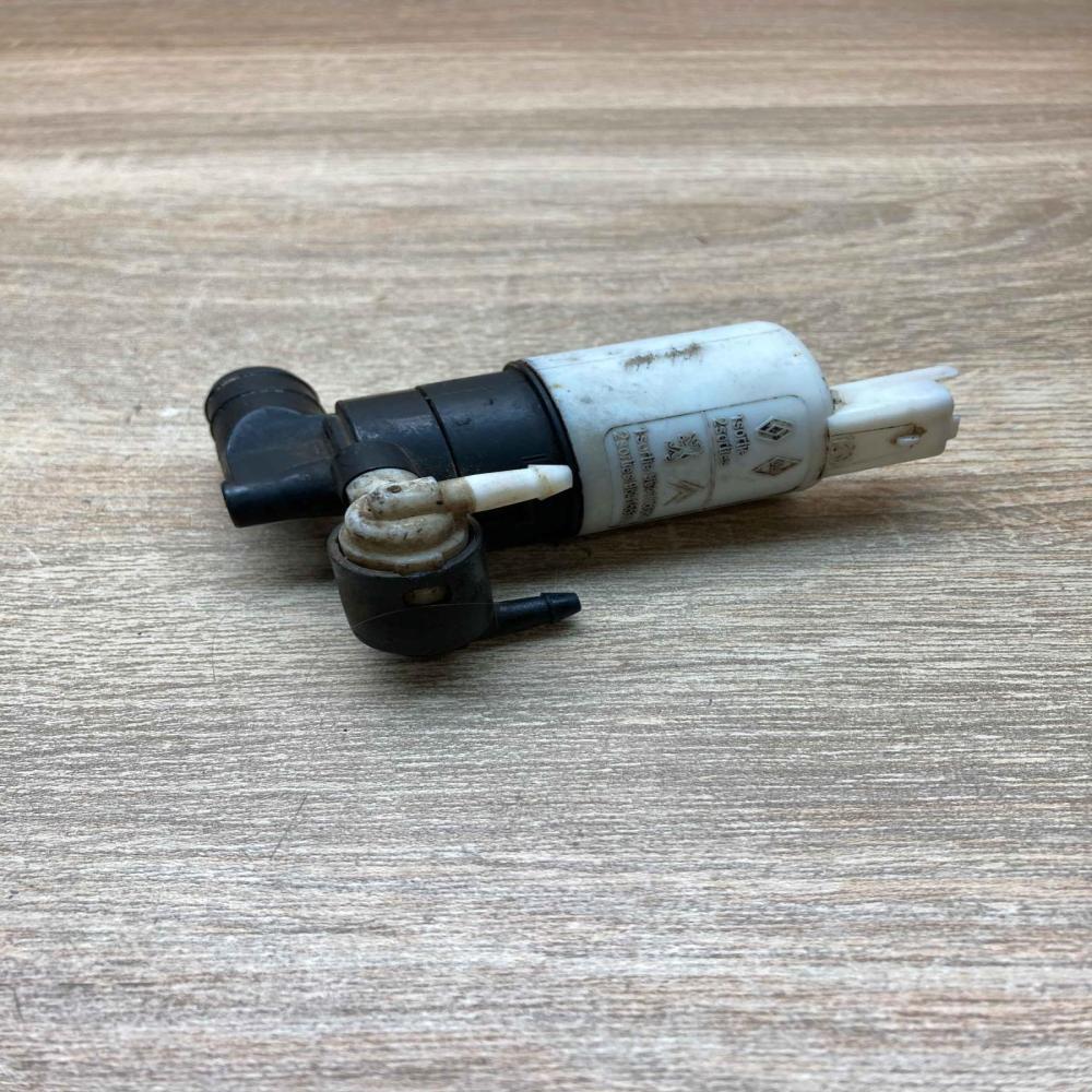 9641553880 9641553980  Headlight washer pump Peugeot 307