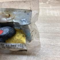 7703002727   Other engine part Renault Clio II