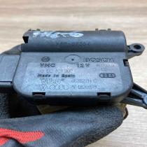 8E1820511C 0132801302 Used Air flap motor/actuator Audi A4 S4 B6 8E 8H