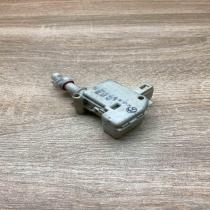 3B0810773B 3B0959782  Fuel tank cap lock motor Volkswagen PASSAT B5.5