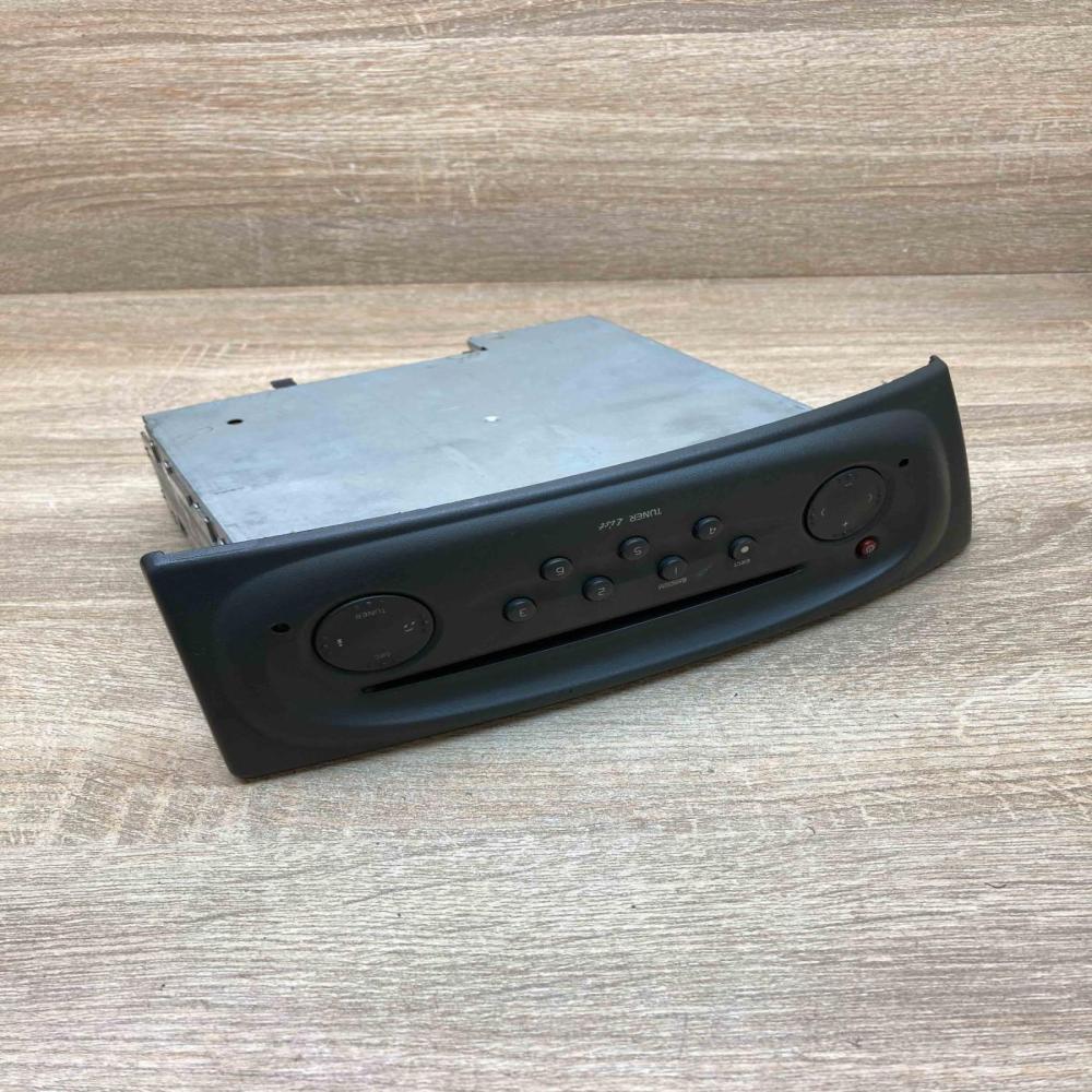 7700434425 7700434425TF  Radio/CD/DVD/GPS head unit Renault Scenic I