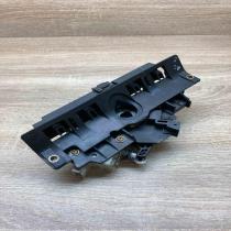 8D9827565H 4B0827565H  Tailgate exterior lock Audi A4 S4 B5 8D