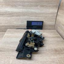 8D9827565H 4B0827565H  Tailgate exterior lock Audi A4 S4 B5 8D