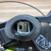Toyota Avensis Door Lock  RH Front Front door lock Toyota Avensis T250