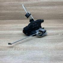 Audi A4 Door Lock   Front door lock Audi A4 S4 B5 8D