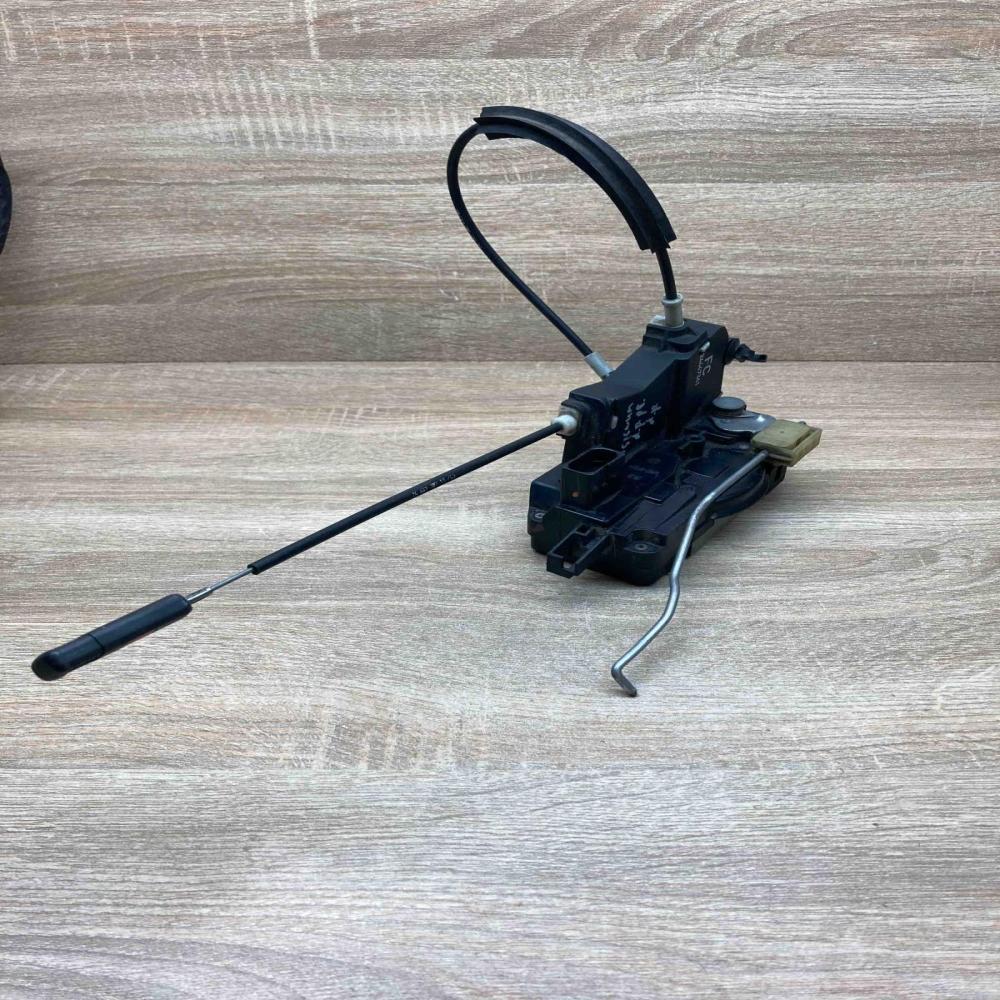 24447341  FC Front door lock Opel Vectra C