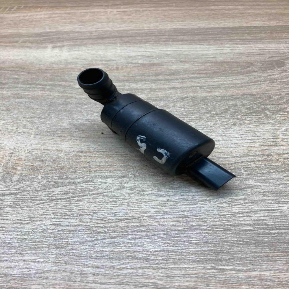 7700428385 9632984980  Windscreen/windshield washer pump Peugeot 307