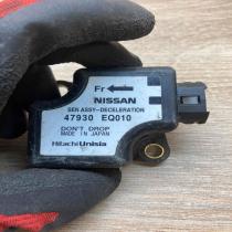 47930 EQ010   ESP acceleration yaw rate sensor Nissan Juke I F15
