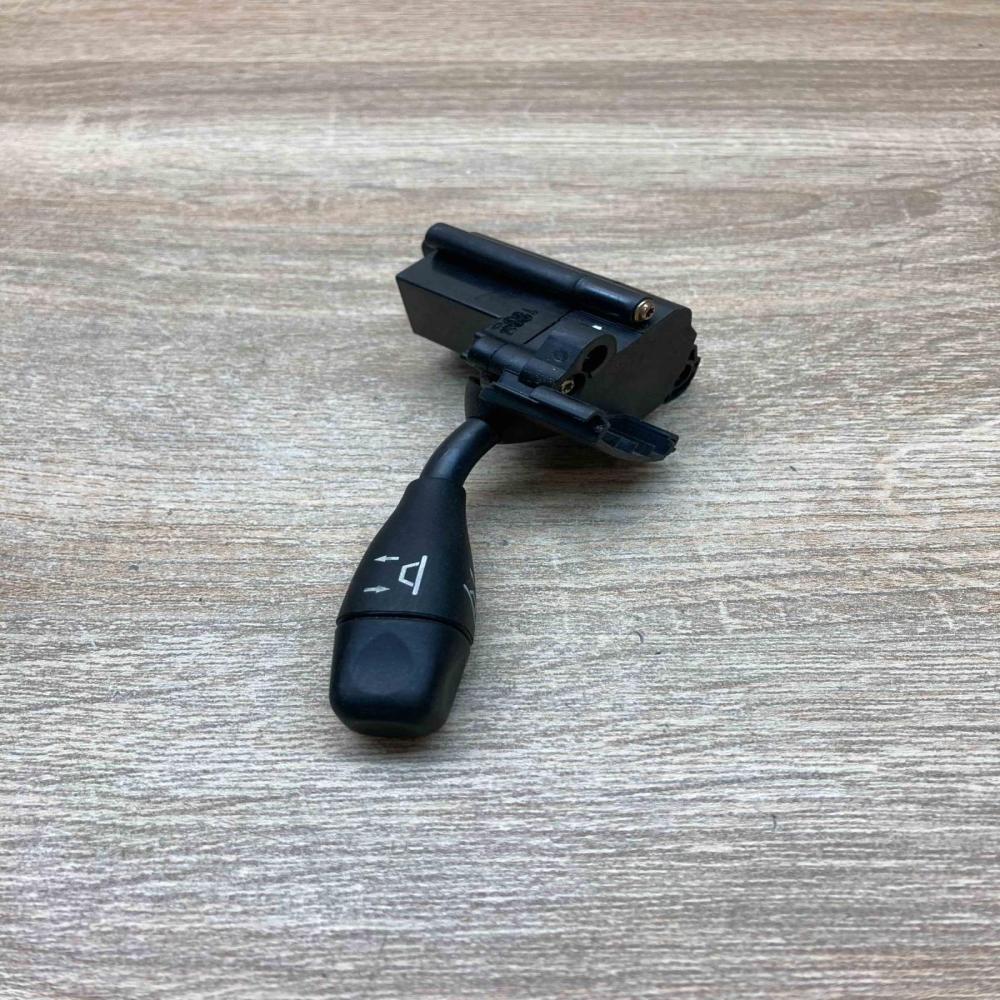 A0005453022 01411611  Steering wheel adjustment handle/lever Mercedes-Benz S W22