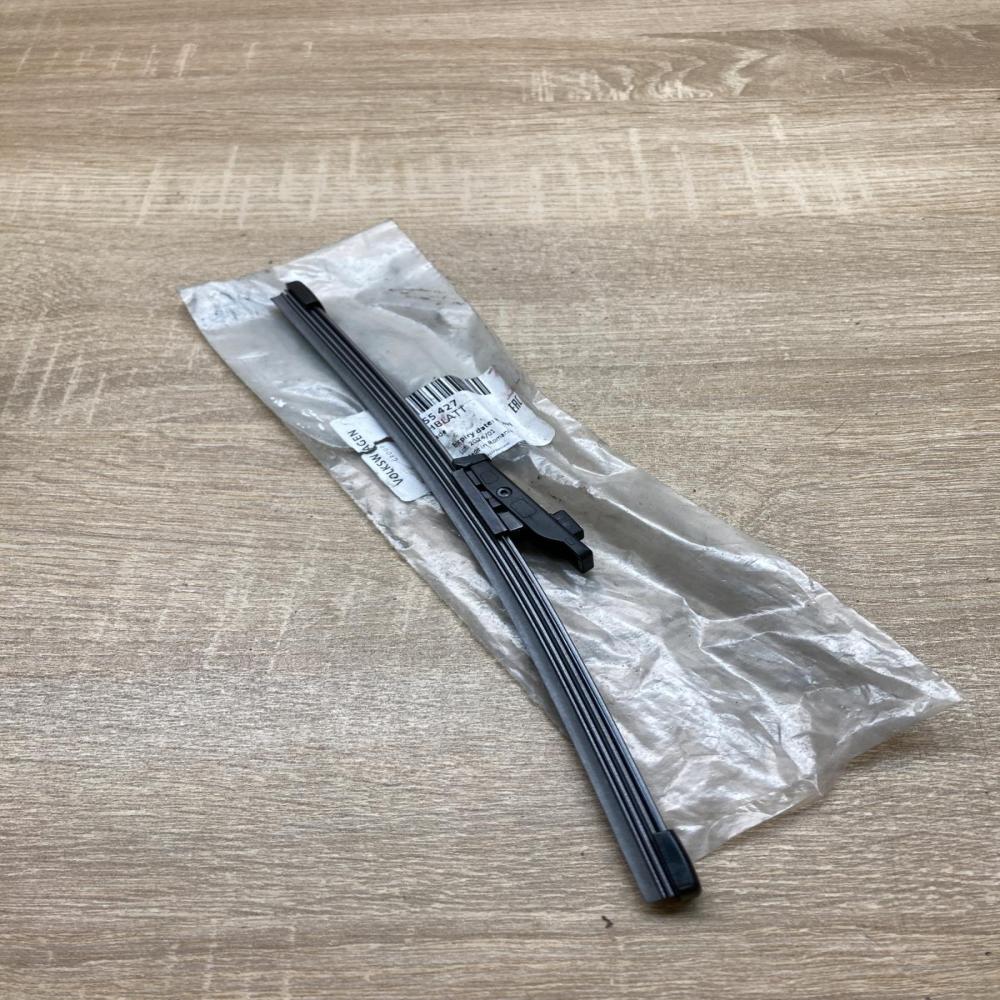 5H6955427   Rear wiper blade Volkswagen Golf VIII
