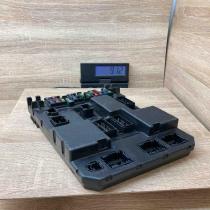 9651197780 9651197080  Fuse module Peugeot 307