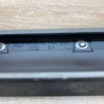 8125559 8150389  Radio/GPS head unit trim BMW 7 E38