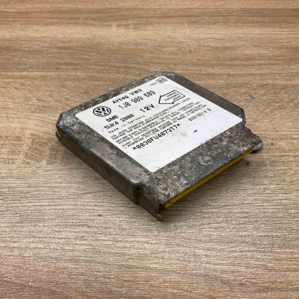 1J0909609 5WK42800  Airbag control unit/module Volkswagen Golf IV