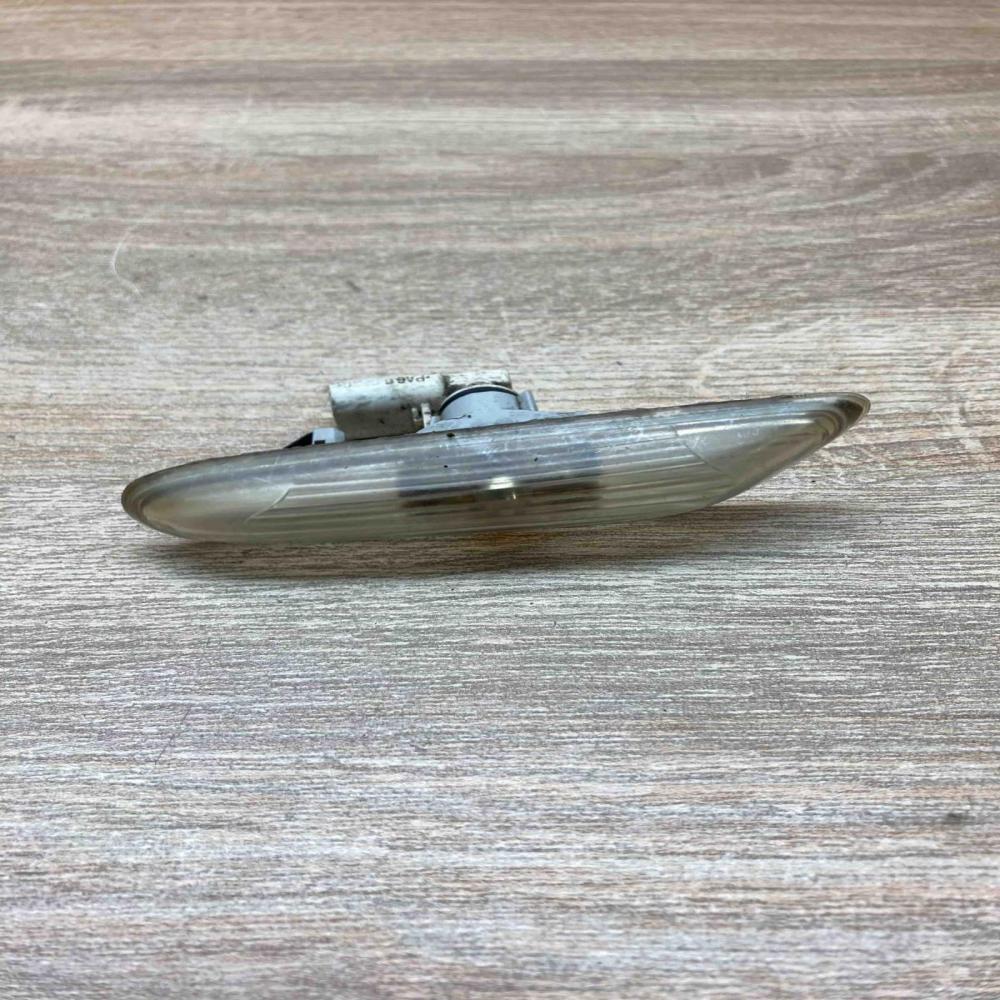 6939816   Front fender indicator light BMW 3 E90 E91