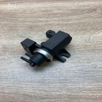 2247906   Turbo solenoid valve BMW 5 E39