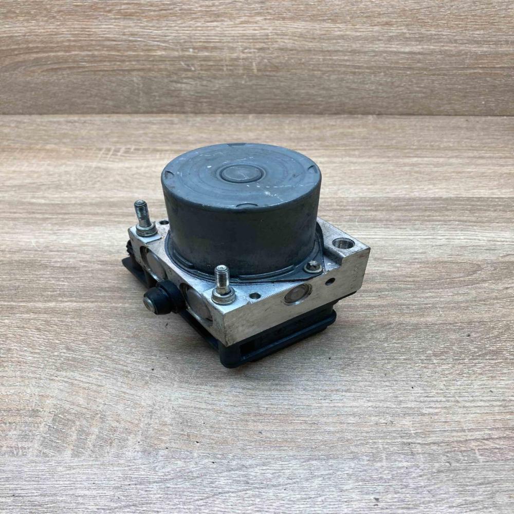44510 06080 0265231439  ABS Pump Toyota Solara