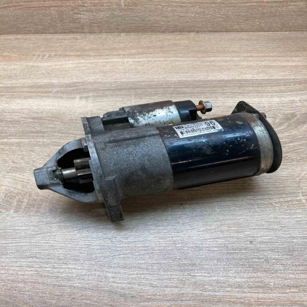 1810A096 M000T22371  Starter motor Mitsubishi Outlander