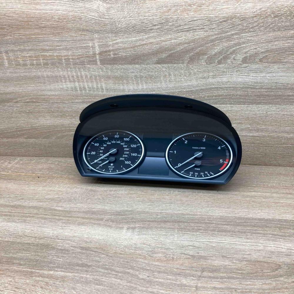 9187061   Speedometer (instrument cluster) BMW 3 E90 E91