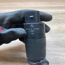 8377613   Headlight washer pump BMW 7 E65 E66