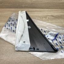 1680523 4M51 N254A42 AJ 4M51N254A42 Rear door trim (molding) Ford Focus