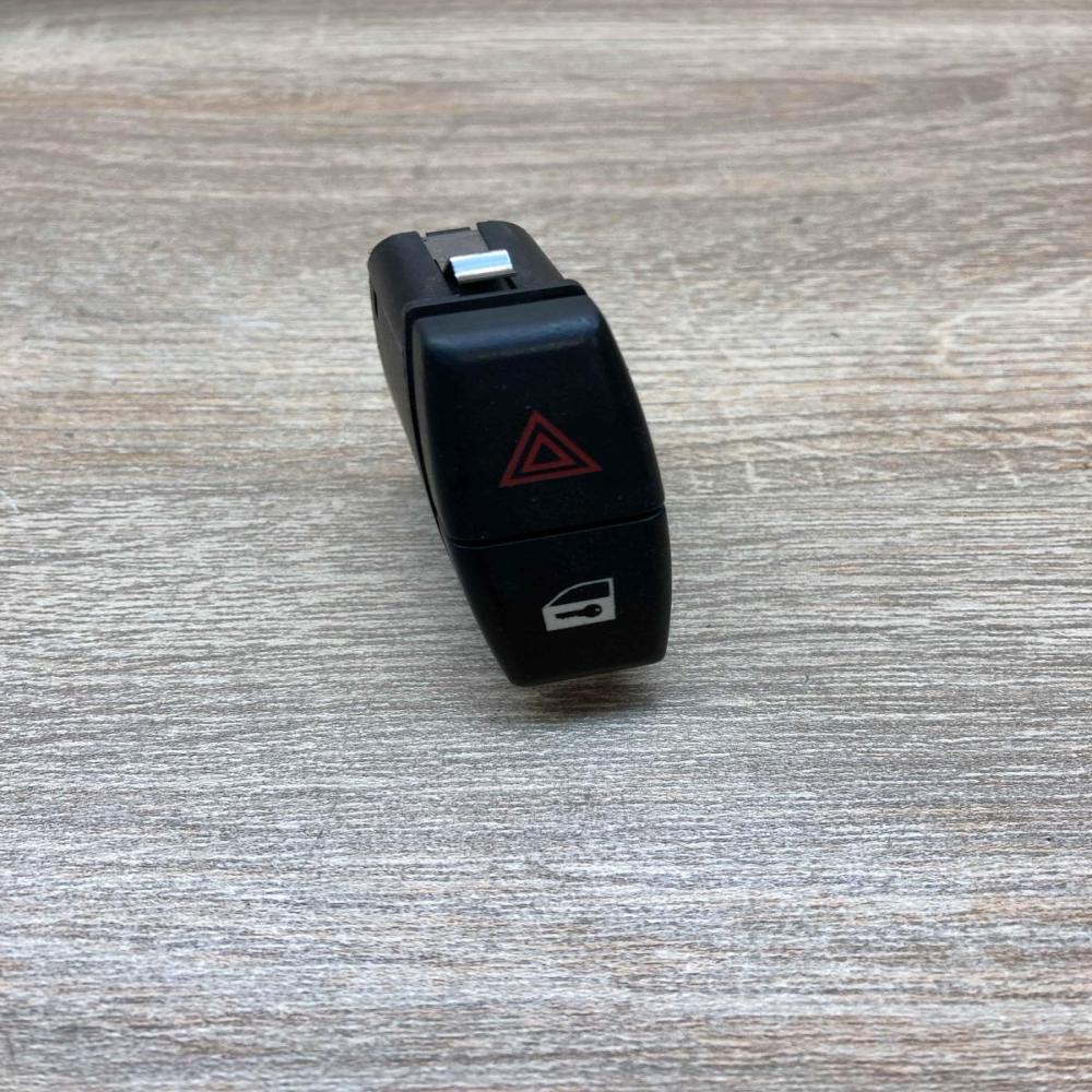 6919506   Hazard light switch BMW 6 E63 E64